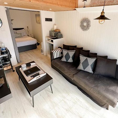 Seaside Cabin Retreat In Hayling Island South Hayling Dış mekan fotoğraf